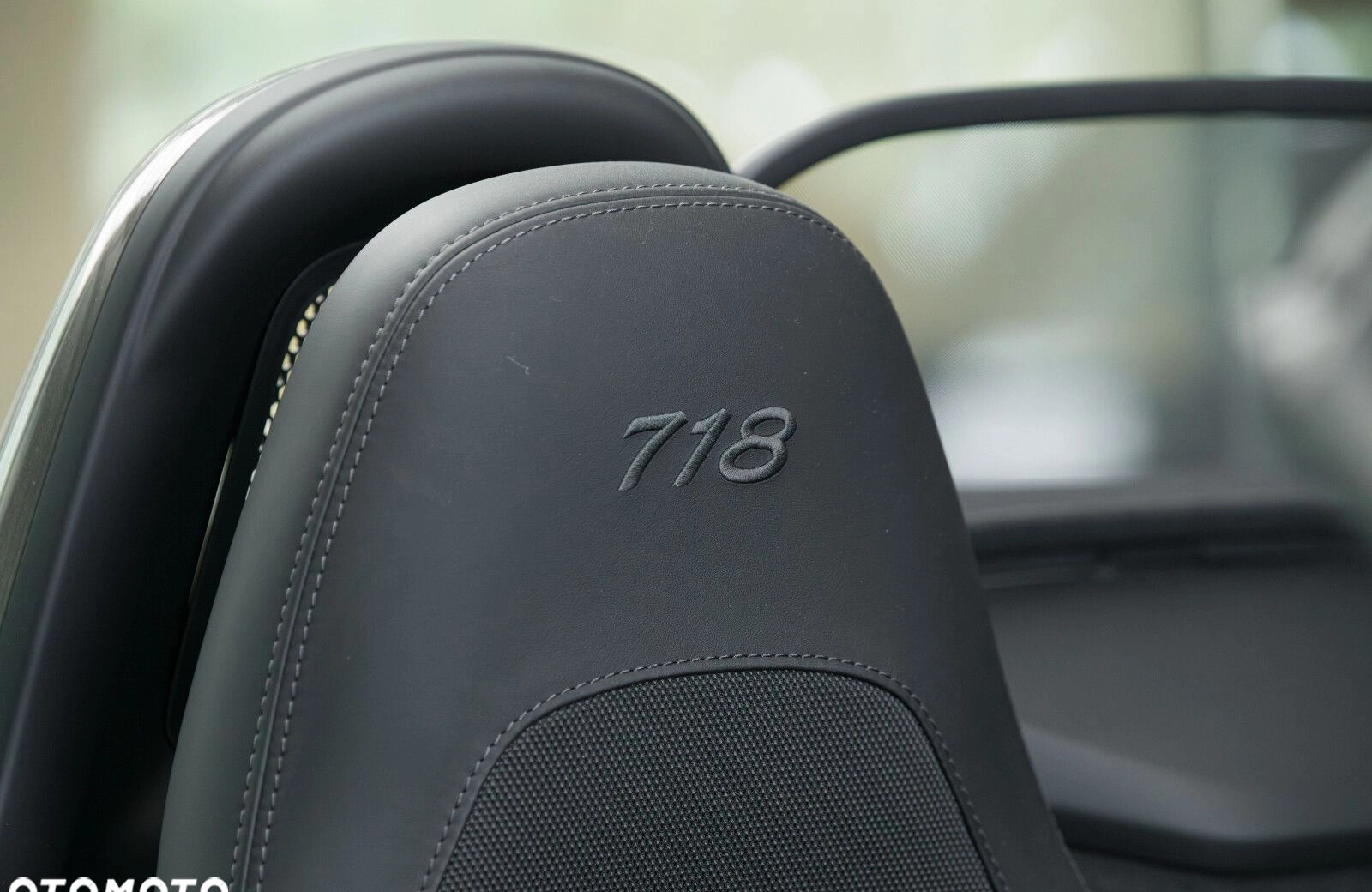 Porsche 718 Boxster cena 329900 przebieg: 29360, rok produkcji 2022 z Śmigiel małe 301